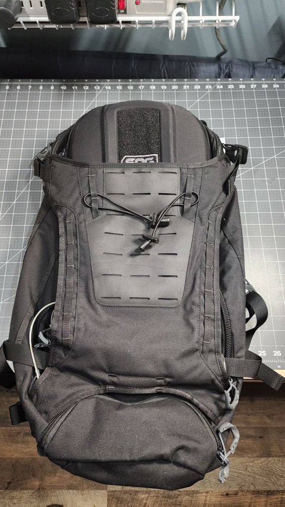 SOG Seraphim 40 Backpack Black - EUC