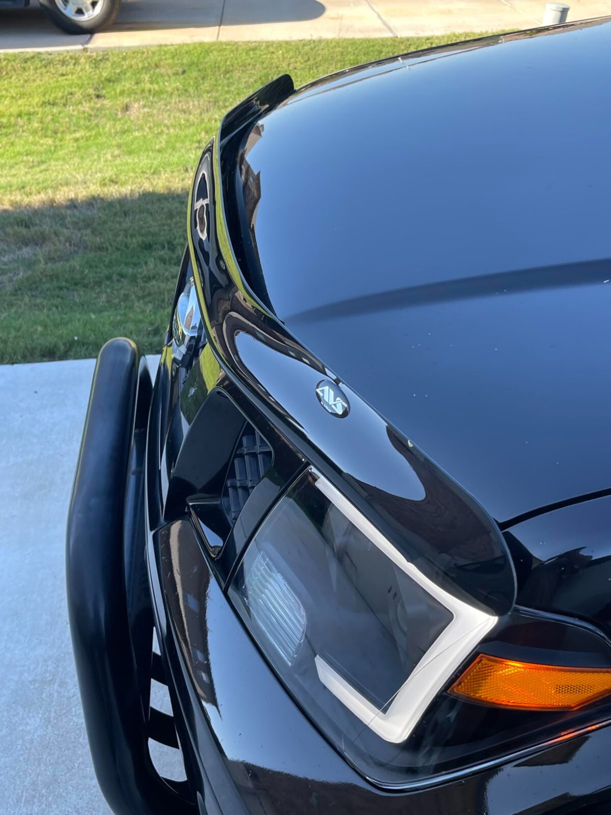 BugFlector II Hood Protector Bug Shield Deflector for 2005-2021 Nissan Frontier