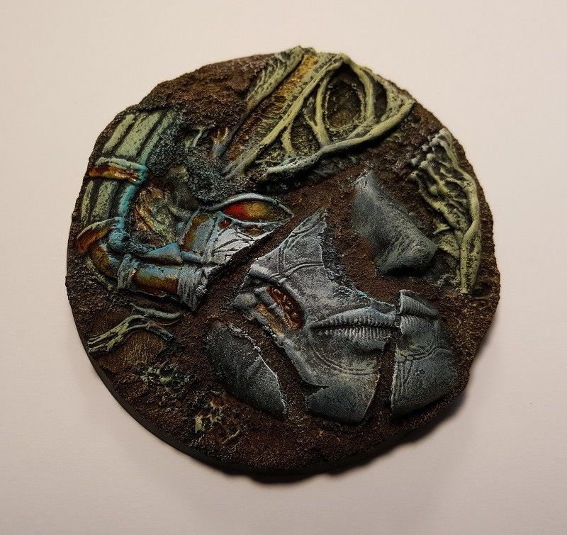 60mm RESIN BASES ELDAR QUEEN AVATAR (B)