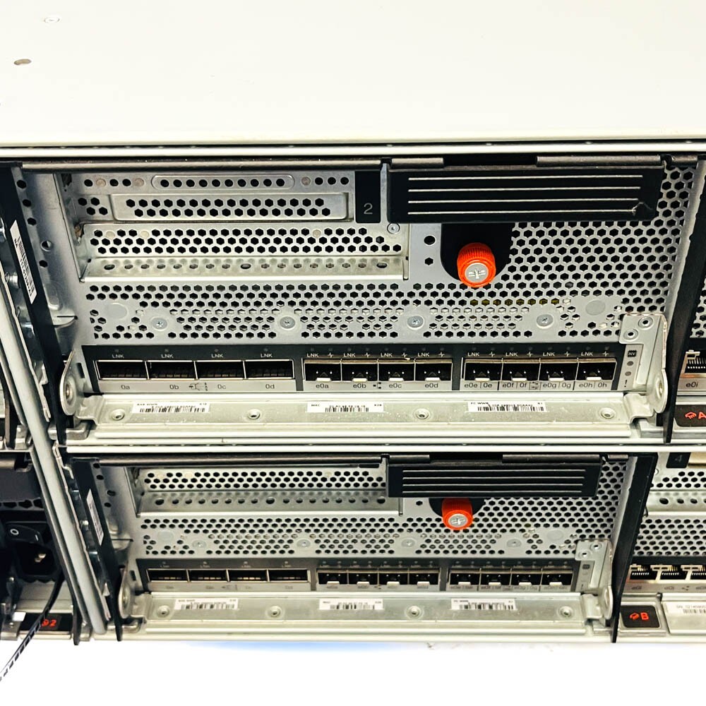NetApp NAF-1302 Dual SAS Disk Array Filer System w/ 2x Controller 2x PSU 6x Fan