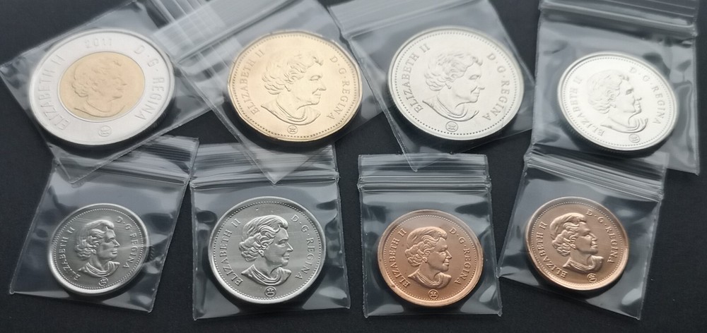 ***CANADA 2011 UNCIRCULATED COINS SET ***