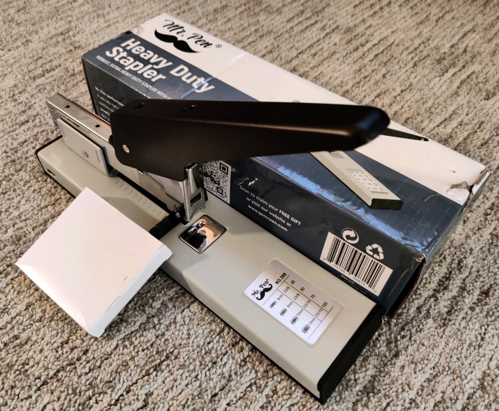 OPEN BOX - Mr. Pen Heavy Duty Stapler, Fully Functioning FREE SHIP