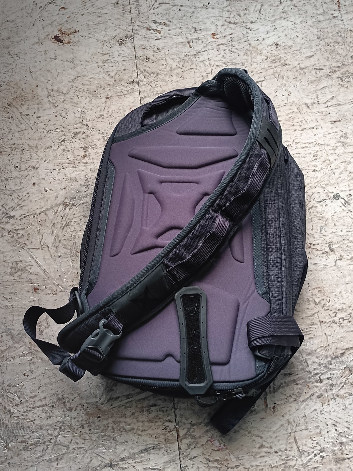 VertX Transit Sling 2.0 Grey & Red w/ Holster And 3 Mag Holder