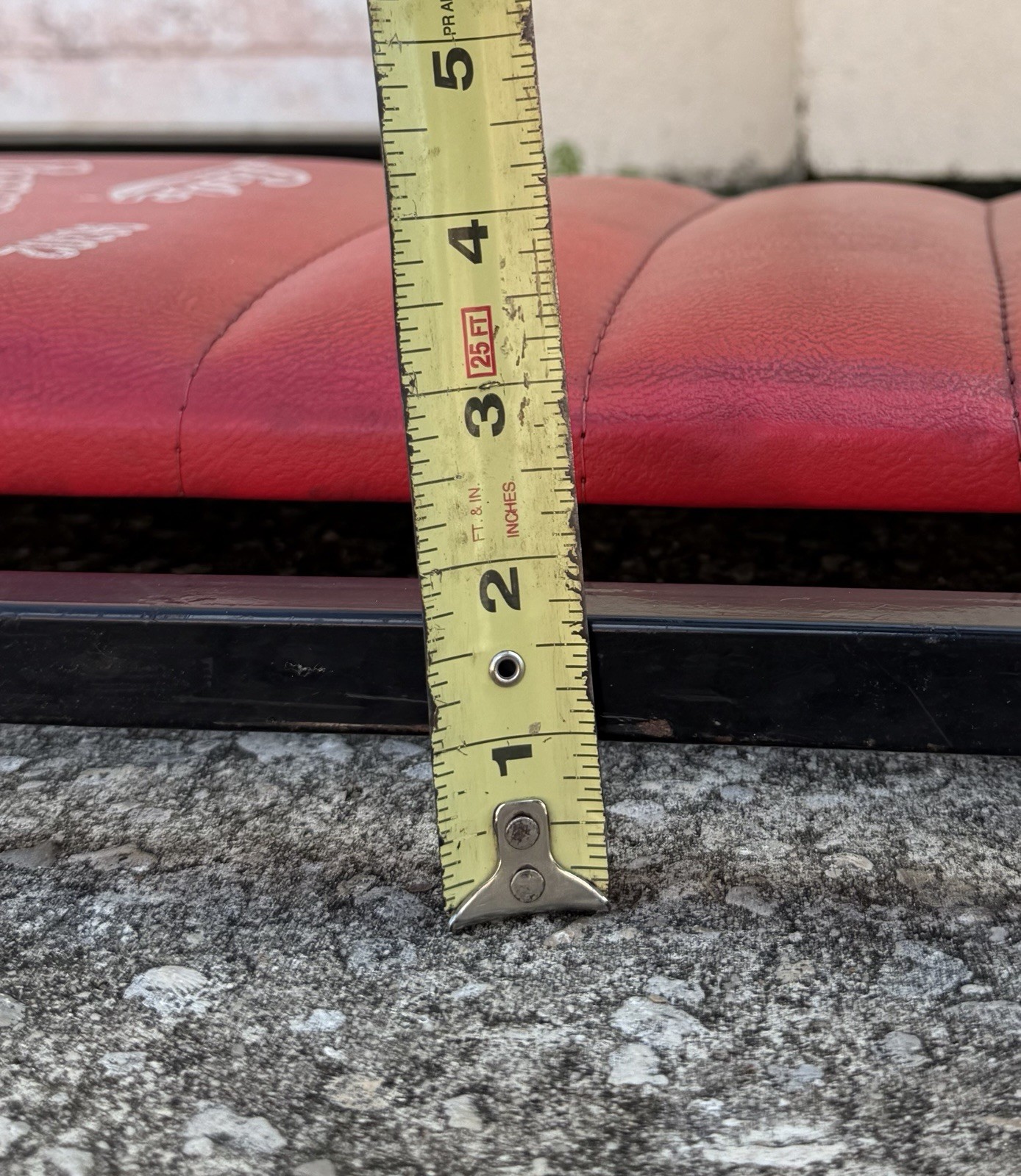 Lisle Jeepers Creeper 96032 Fully Padded Red 42” Low Profile