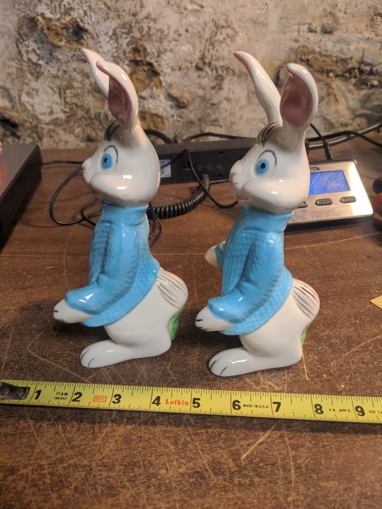 2 Vintage Easter Bunny 8" Holland Mold