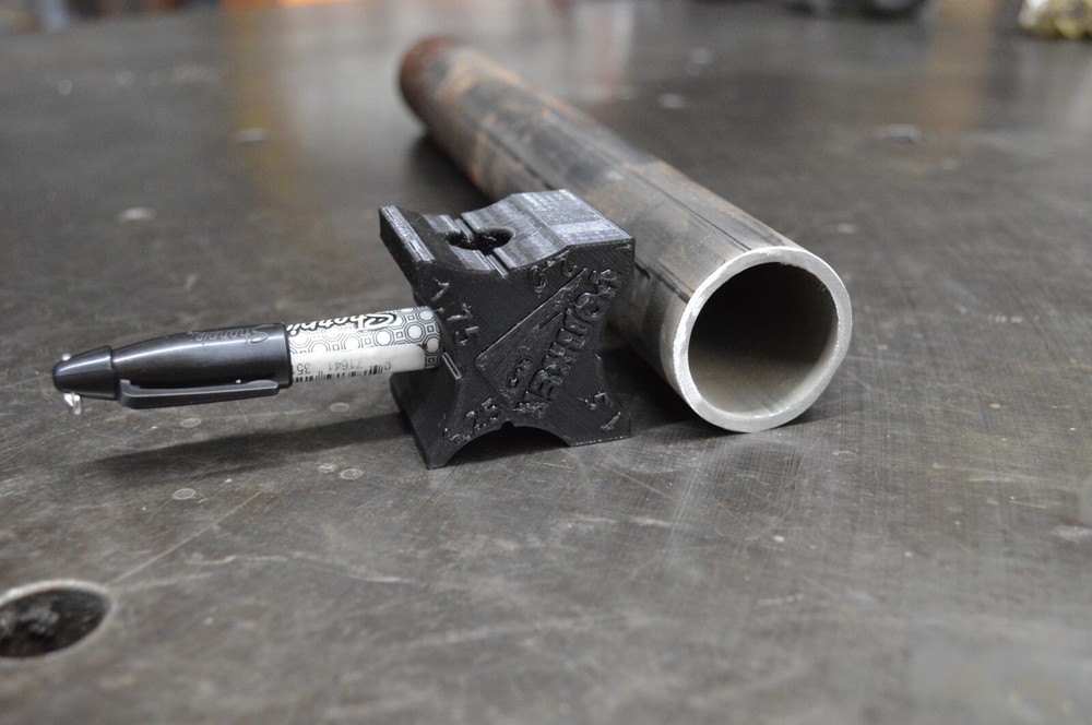 Tubing Pipe Centerline Marker Tool Sharpie