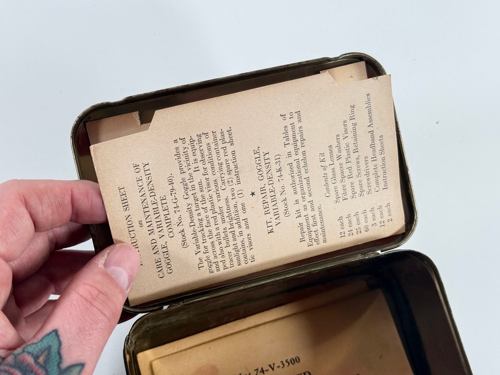 WW2 Variable Density Goggles w/ Tin glasses red visor 74-G-79-40 goggle mask