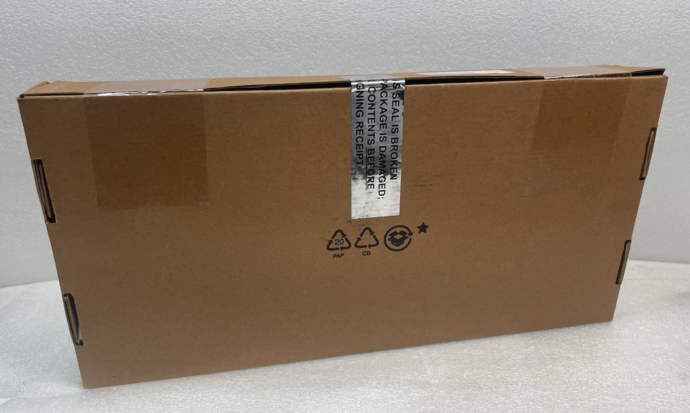 New APC AP9564 Basic Rackmount PDU 20A 120V L5-20
