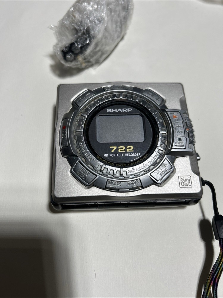 Sharp MD-MS722 Portable MiniDisc Recorder/Player with Remote (tested Works)