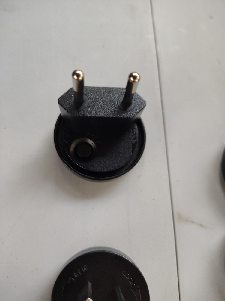 Manca Power Supply Base With 20 Adapters