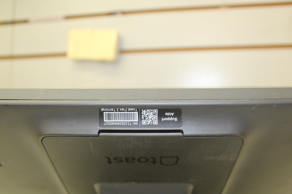 Toast Flex 3 POS Terminal Data Processing System CRACKED SCREEN NEW