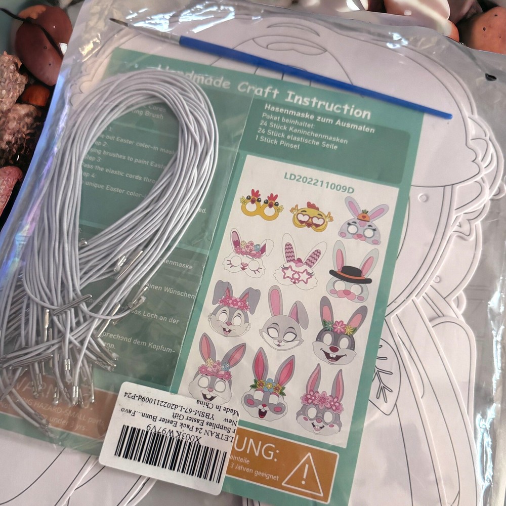 Hop Into Creativity: 24 Pack Easter Bunny Mask Craft Kit! 🐰🎨✨NWT