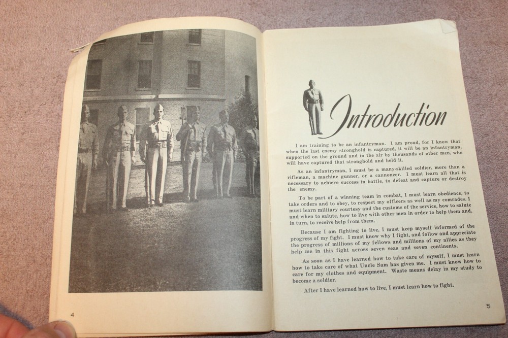 Original WW2 U.S. Army Infantry School "IRTC" Booklet, "I am a Doughboy"
