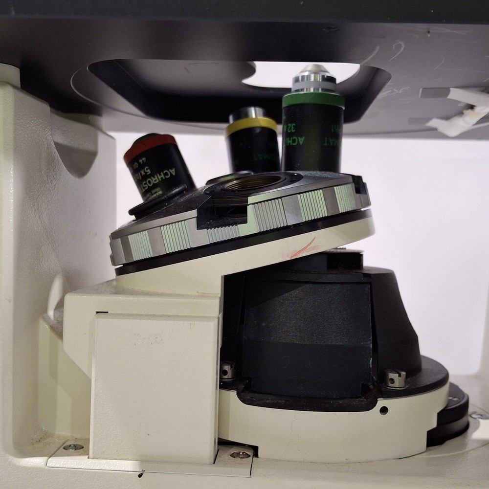 Carl Zeiss Axiovert 135 Microscope