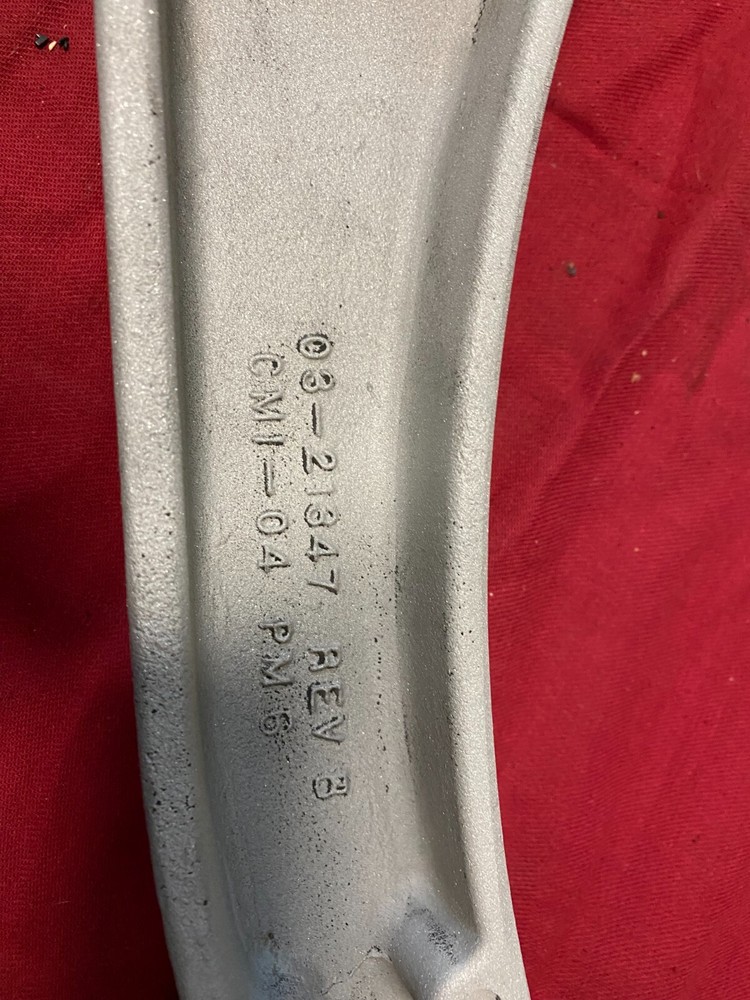 USED: Freightliner fuel tank, mount bracket support strap 03-21347