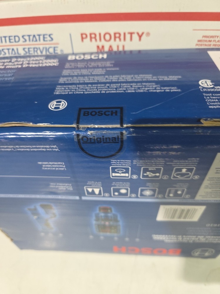Bosch D-TECT200C Wall Scanner - Blue