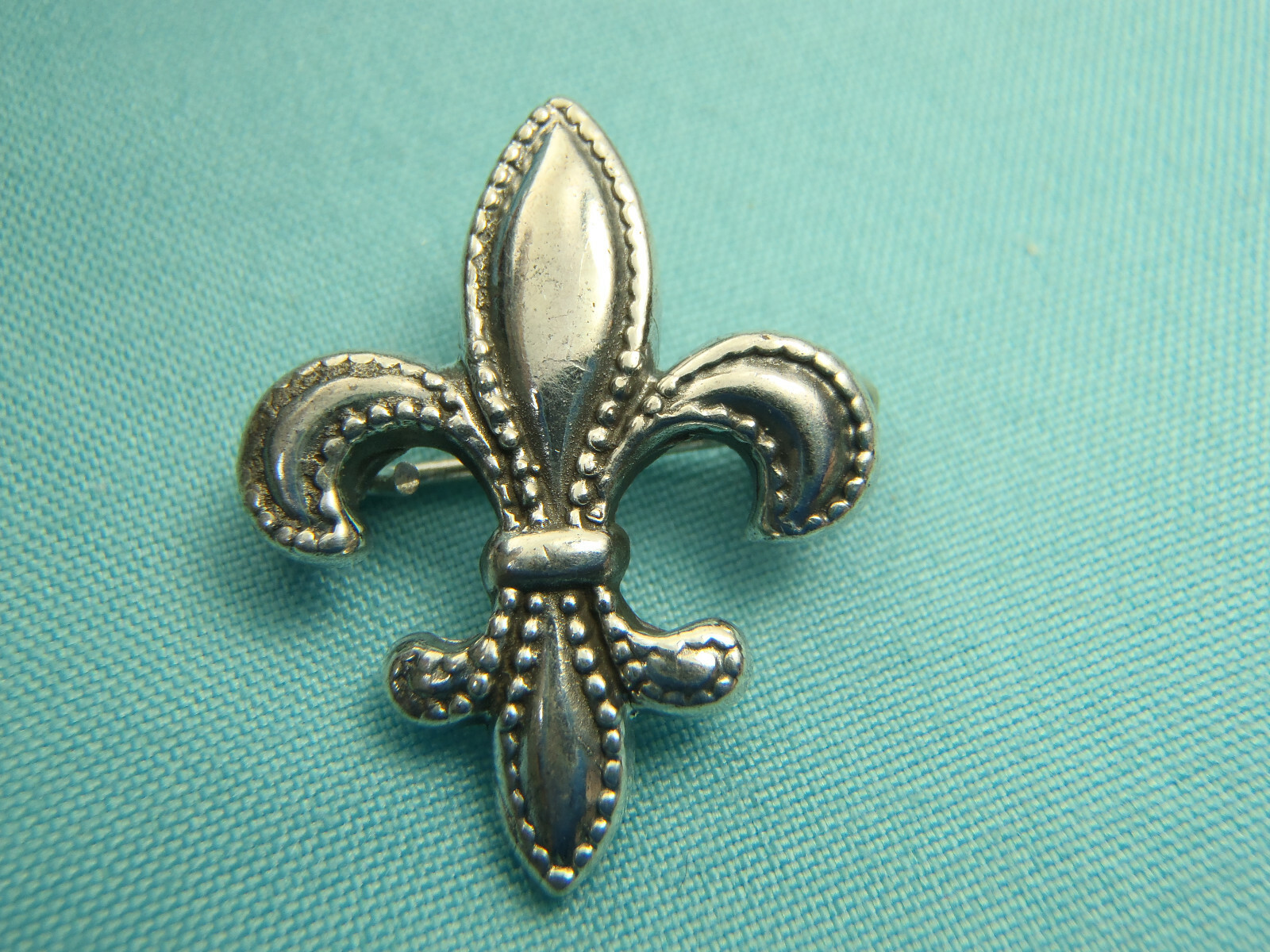 Estate Sterling Silver Fleur De Lis Brooch Pin Pendant 23mm x 19mm 2.0 Grams
