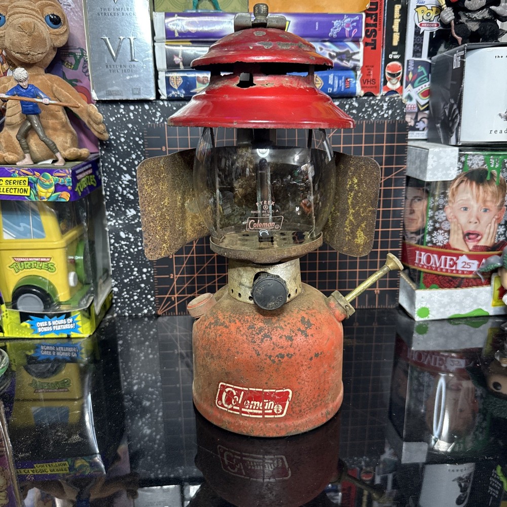 Vintage Coleman 200A Lantern 2/72 Red w/ Pyrex Globe + Reflector Untested