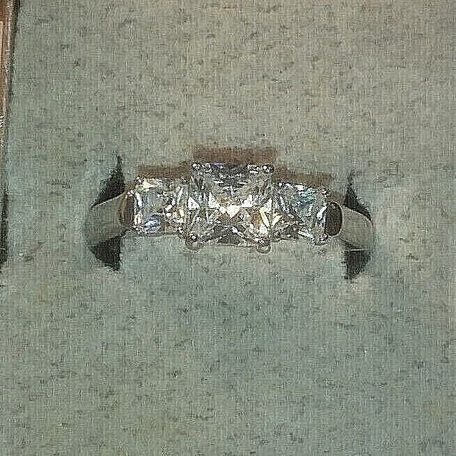 Stunning 3 Princess Cut Stainless Steel CZ Engagement Ring Band Women's