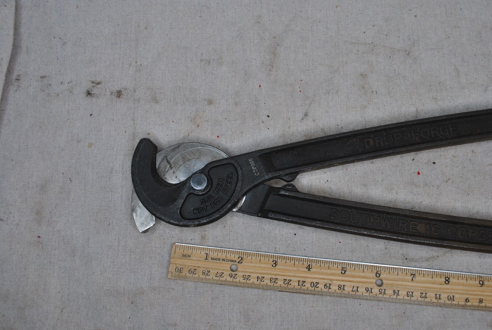 Southwire CCP350 16 inch Utility Cable Cutter