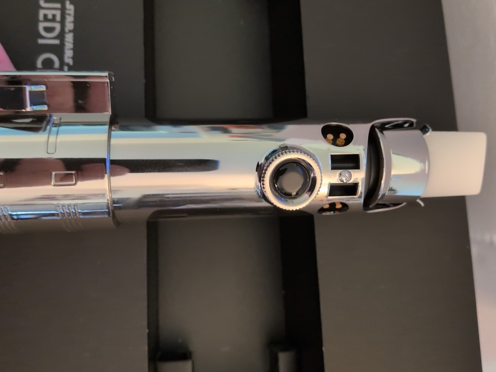 Star Wars Jedi Challenges AR Headset W/ Lightsaber Controller & Tracking Works