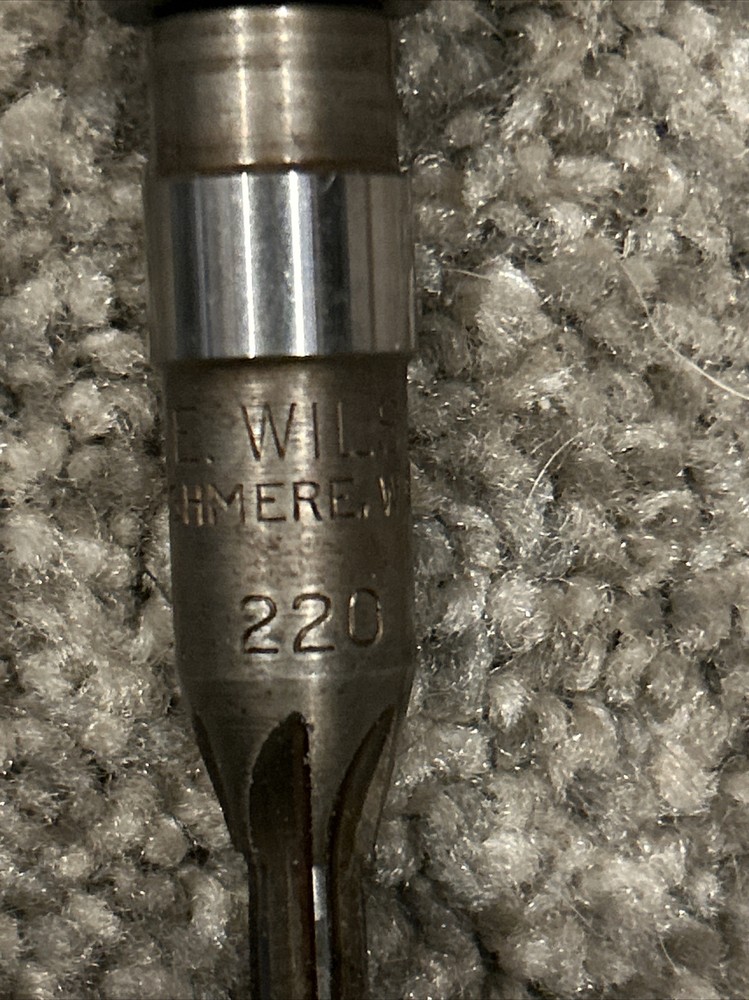 L.E. Wilson Inside Neck Reamer 220 Caliber