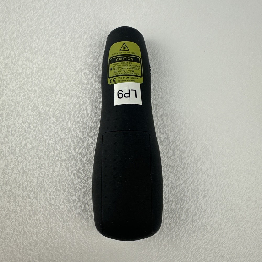 Logitech R400 Wireless Presenter with Laser Pointer Presentation Remote Clicker