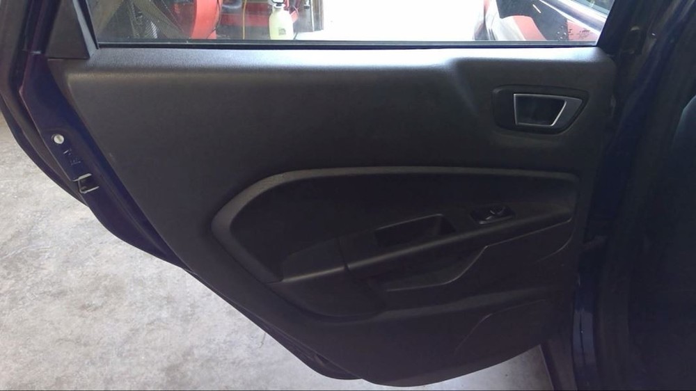 FIESTA 2016 Transmission Shift 664090