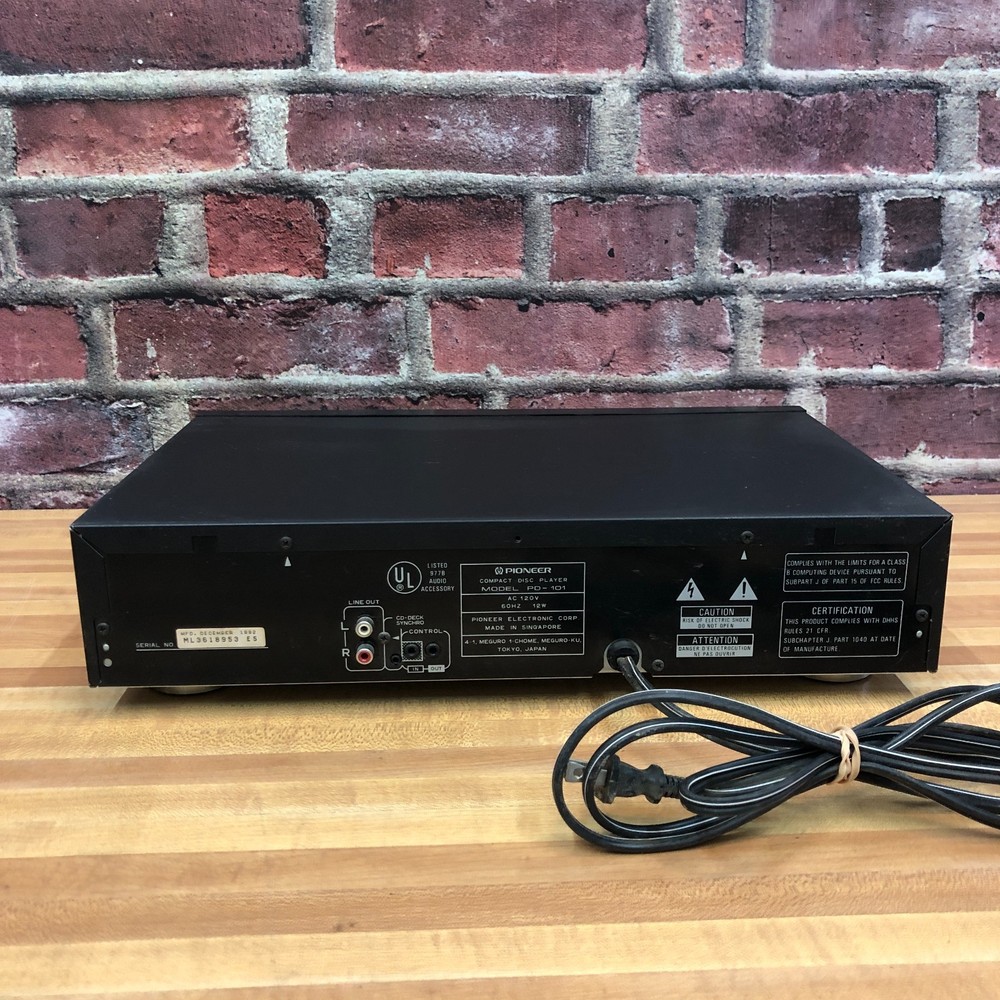 Pioneer PD-101 Compact Disc Player – Pulseflow D/A Converter – Tested & Working