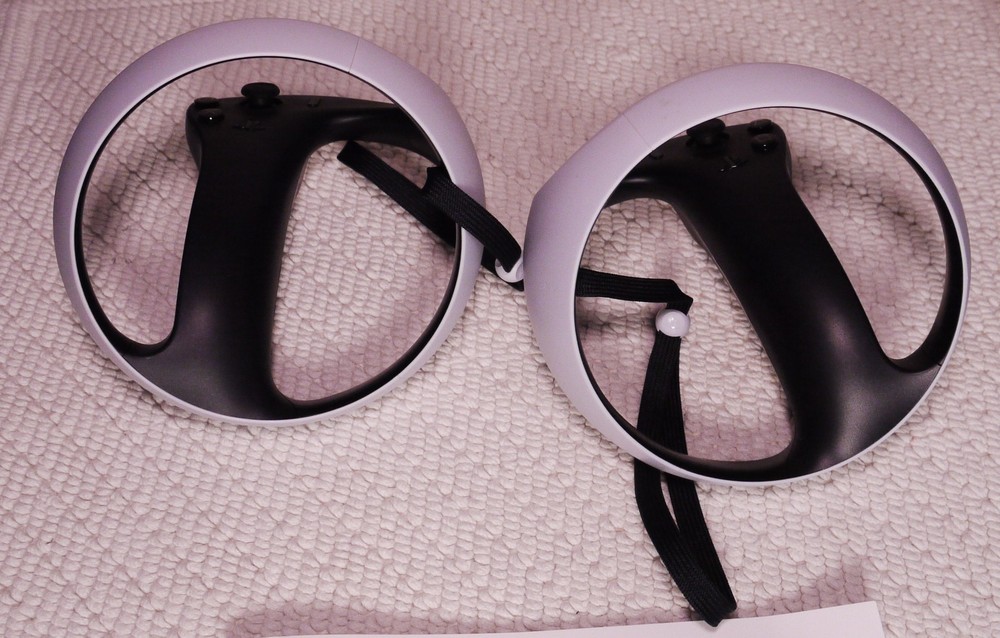 PlayStation VR 2 Headset & Sense Controllers For PS5