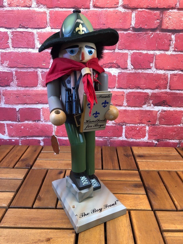 Vintage STEINBACH 15" NUTCRACKER "THE BOY SCOUT" S-899 From GERMANY Missing Flag
