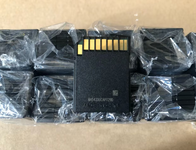 100PCS SANDISK 4GB SD CARD SDHC