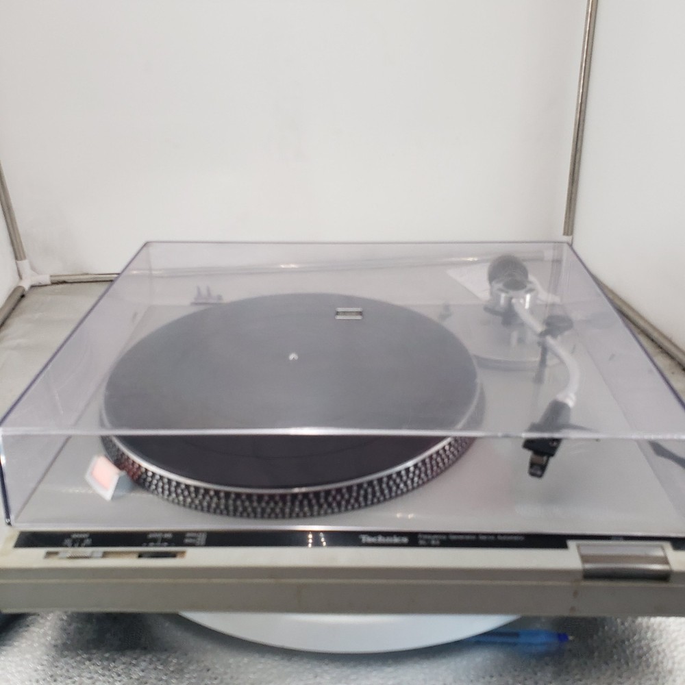 Technics SL-B2 Automatic Belt Drive Turntable System - Needs Cartridge/ Needle