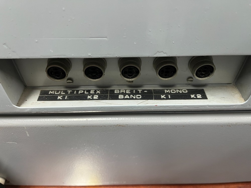 Rohde & Schwarz BN 1508/2 with MSDC Stereo Decoder