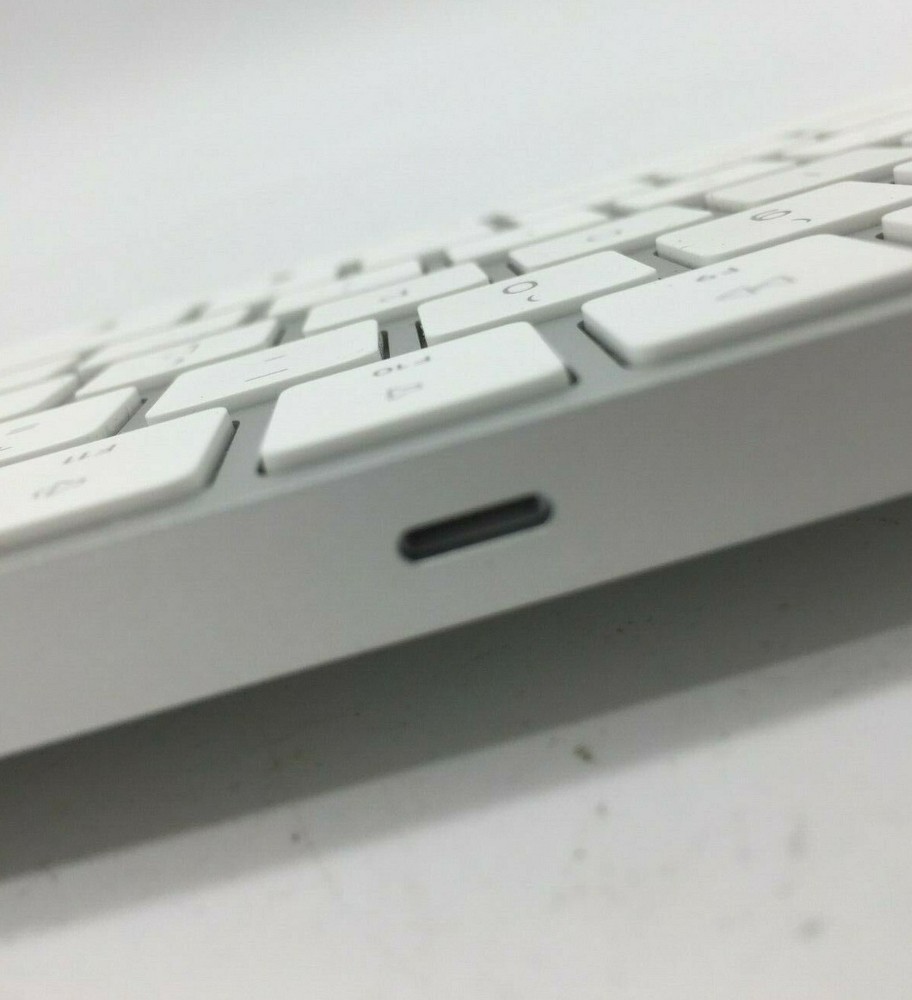 Apple Magic Wireless Lightning keypad Bluetooth Keyboard white A1843