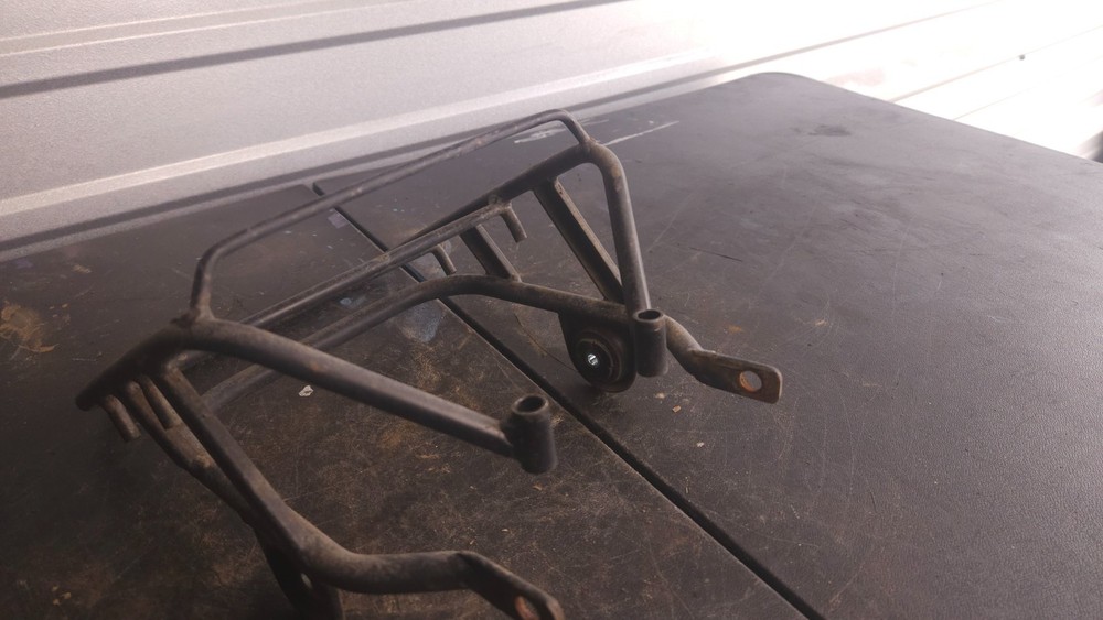 1992 SUZUKI QUADRUNNER 250 LTF250 2X4 FRONT RACK A434