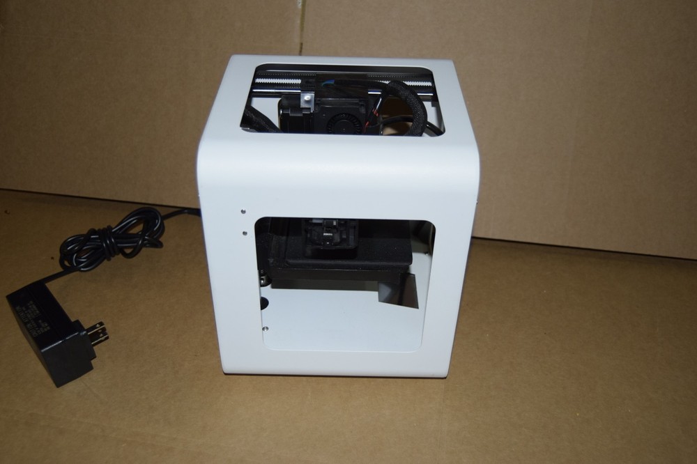Toybox Labs Alpha Beginner 3D Printer with Power Supply