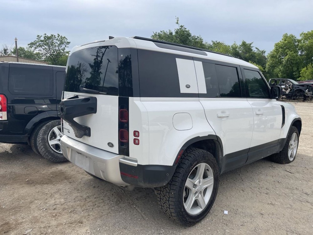Camera/Projector Camera Front Bumper Mounted Fits 20-23 DEFENDER 1022466