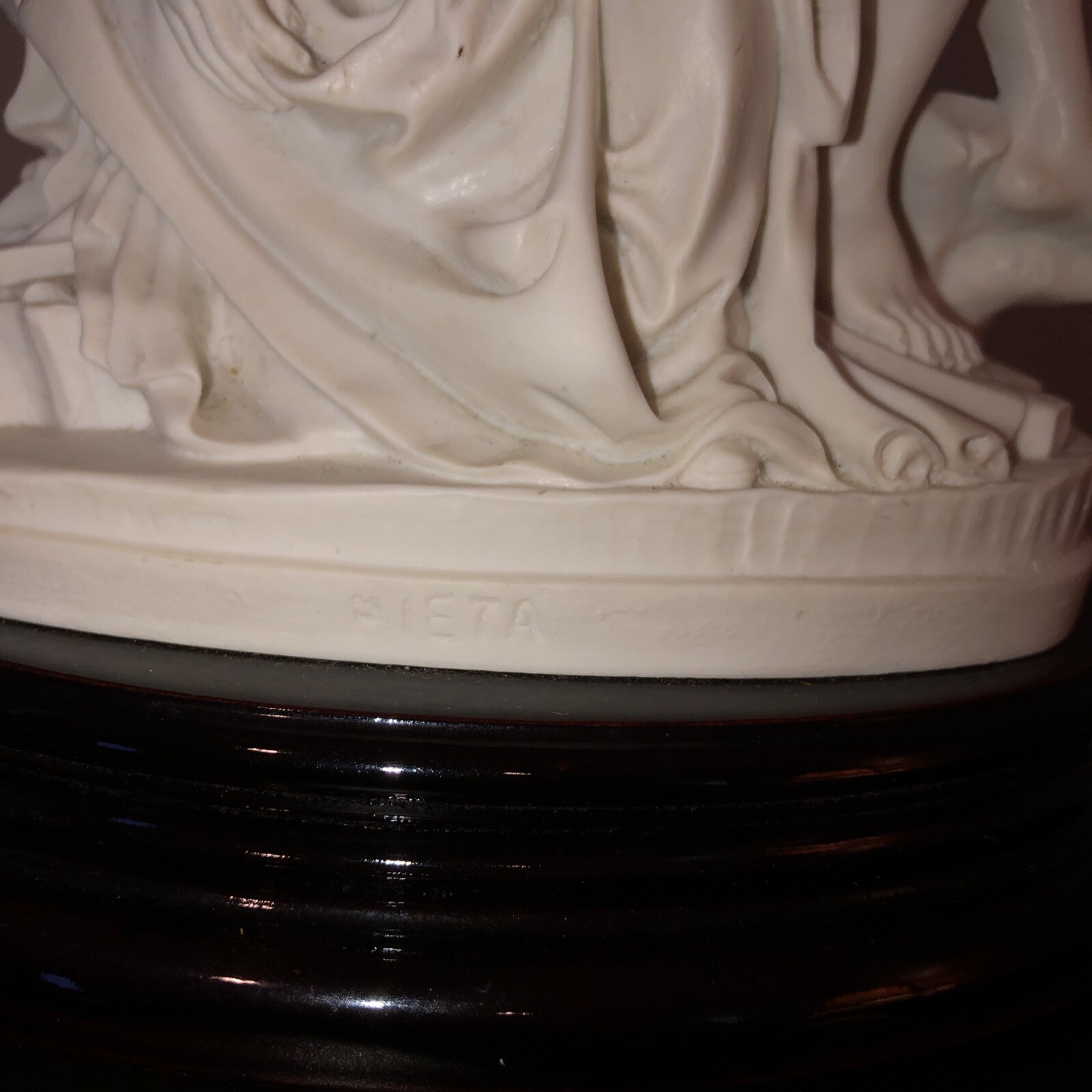 Michelangelo's Pieta Jesus Sculptor A. Santini PIETA Classic9x7x4” Made In Italy