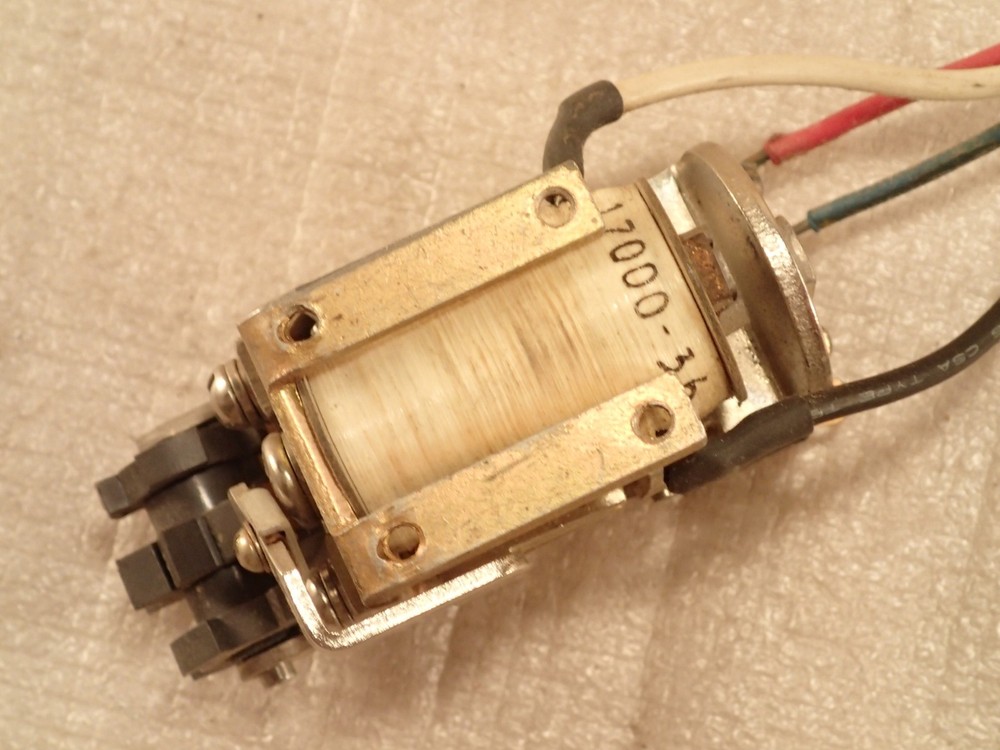 Vintage Struthers-Dunn Electromechanical Relay Switch 211AXA, 120Volt, Untested