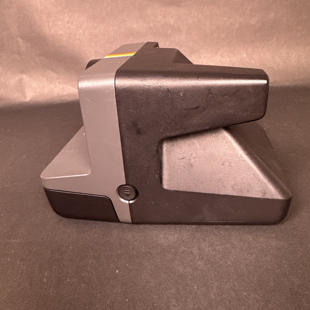 Polaroid Now i-Type Instant Camera (model PRD009028)