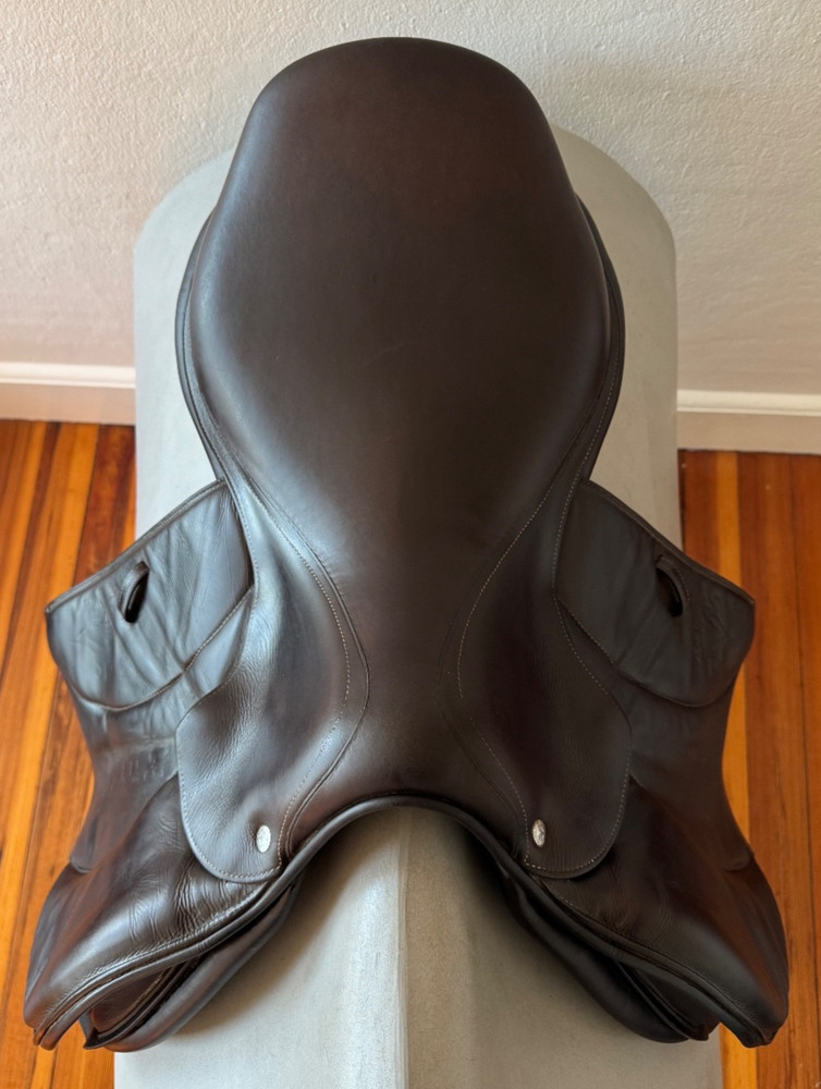 18" Voltaire Stuttgart PRO Saddle - 2018 - 3A - Full Buffalo