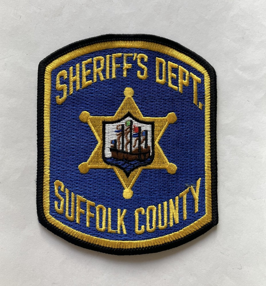 Obsolete Suffolk County Sheriff's Department patch, Massachusetts