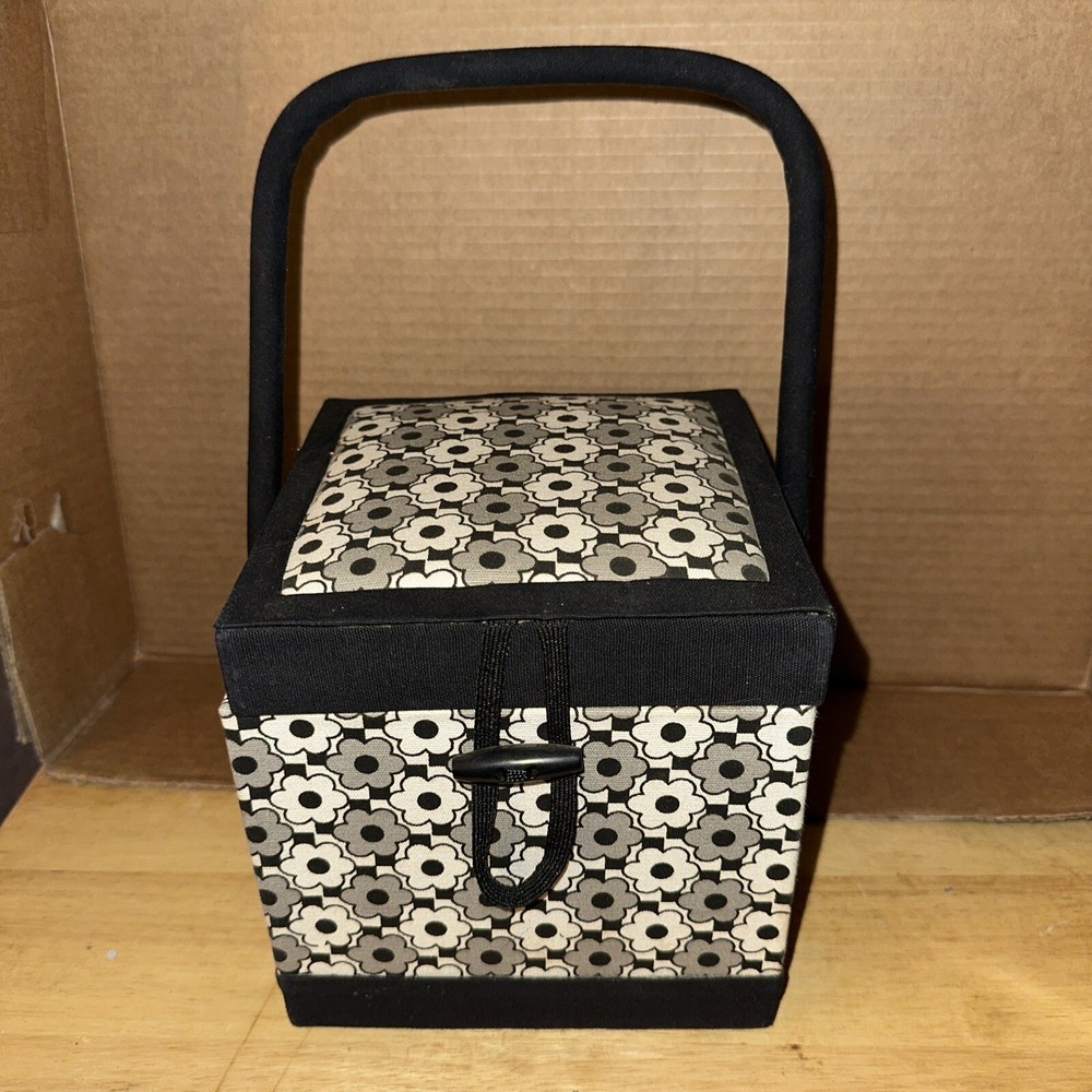 Small 6x6x6 Sewing Storage Box
