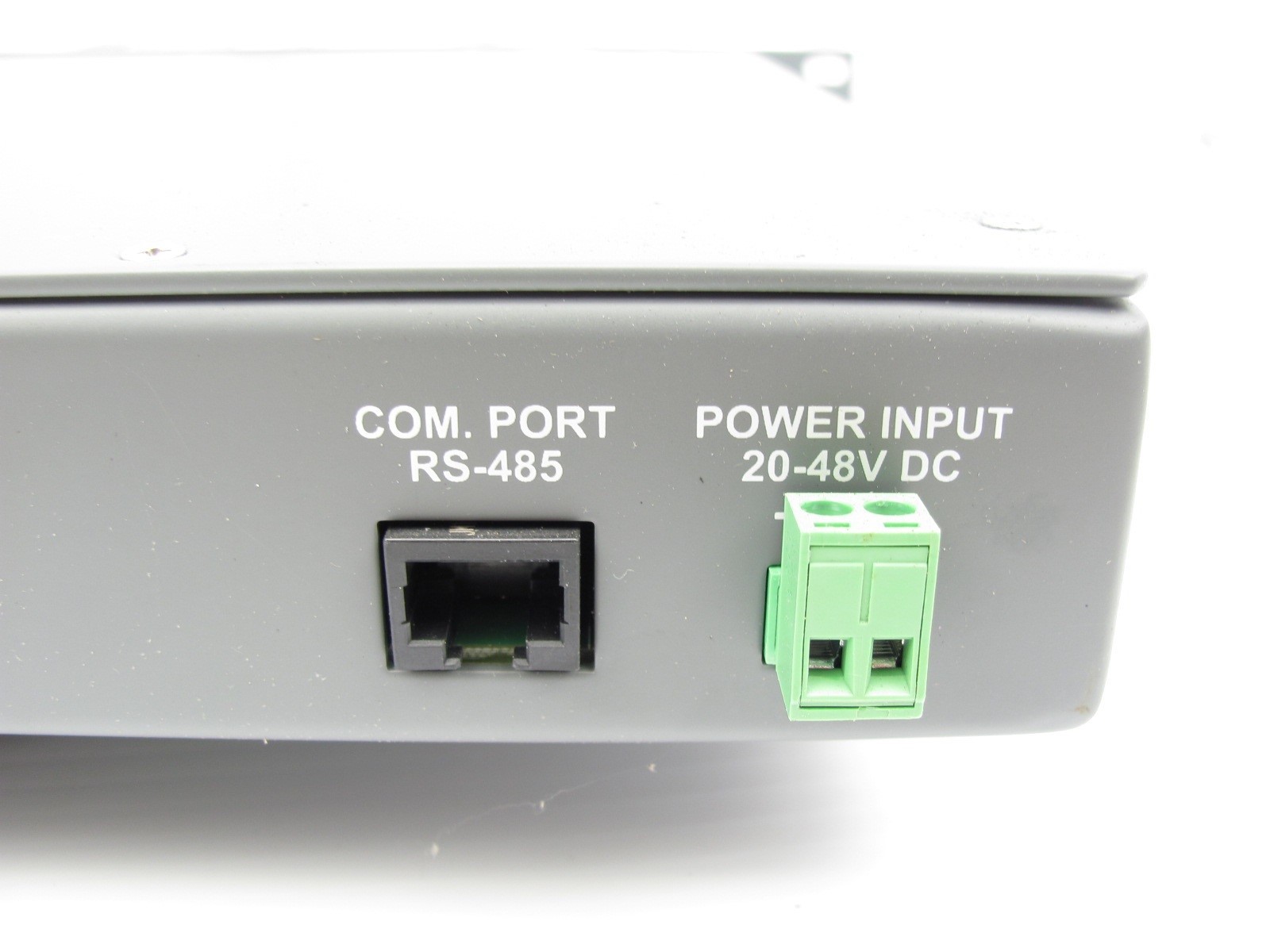 CORNING - WB-B8U - 8-PORT BASE UNIT MOBILE ACCESS - 8 x SC/APC optical - 1RF