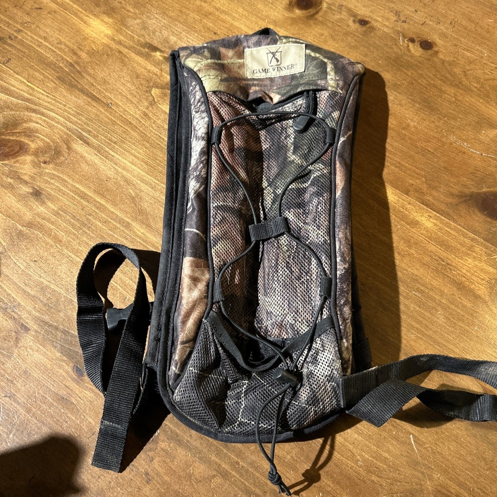 game winner hydration pack No Water Bladder