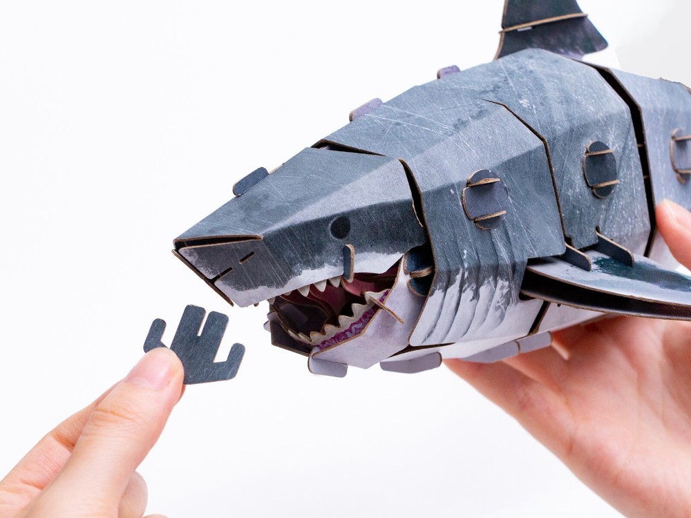 Makebug B0010 Great White Shark Paper Model Kit