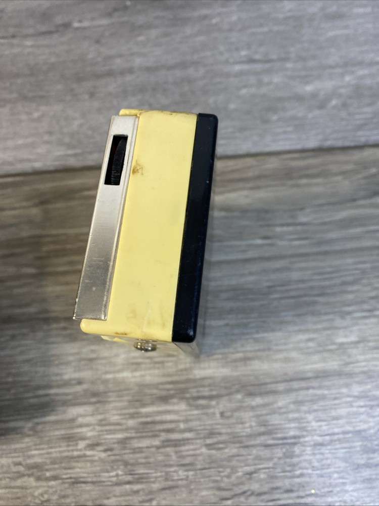 Emerson 14 Transistor Radio With Case Tested Working