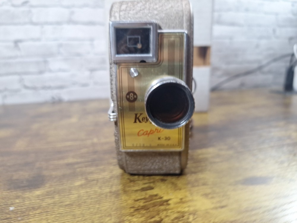 Keystone Capri K30 Untested Good Condition