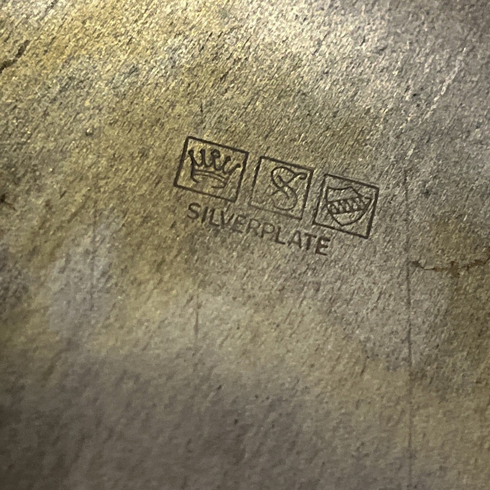 Silverplate Covered Serving Dish 3 Pc.~Pyrex Vintage Wood Handle~EUC~RARE￼